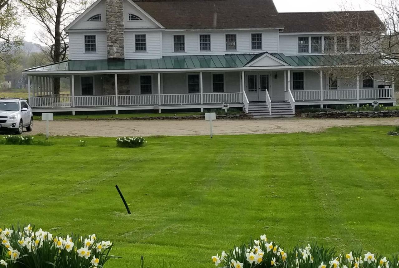 The Inn At White Hollow Farm 索尔兹伯里 外观 照片