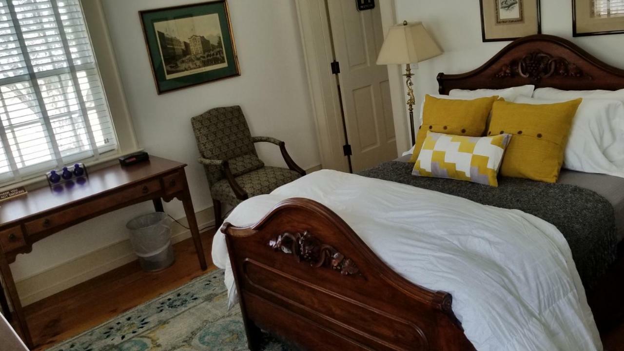 The Inn At White Hollow Farm 索尔兹伯里 外观 照片