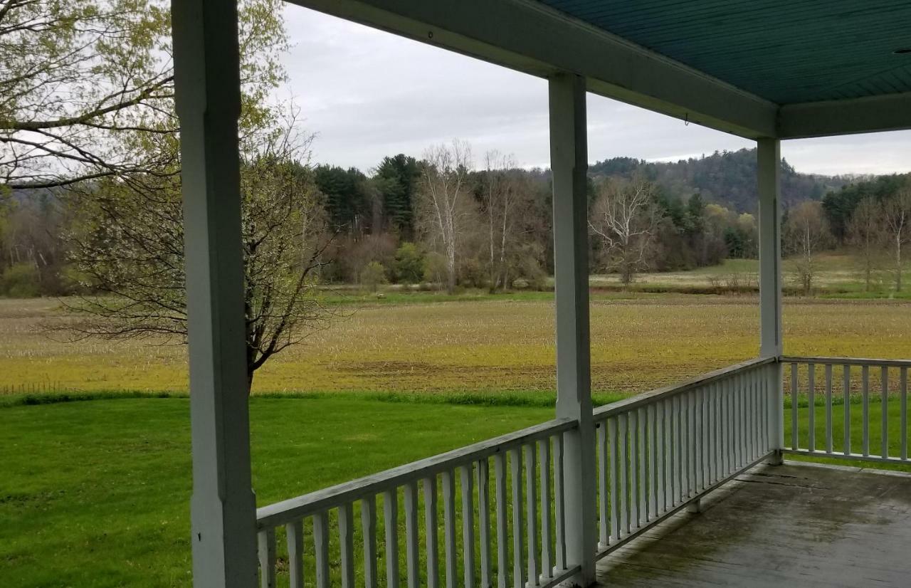 The Inn At White Hollow Farm 索尔兹伯里 外观 照片